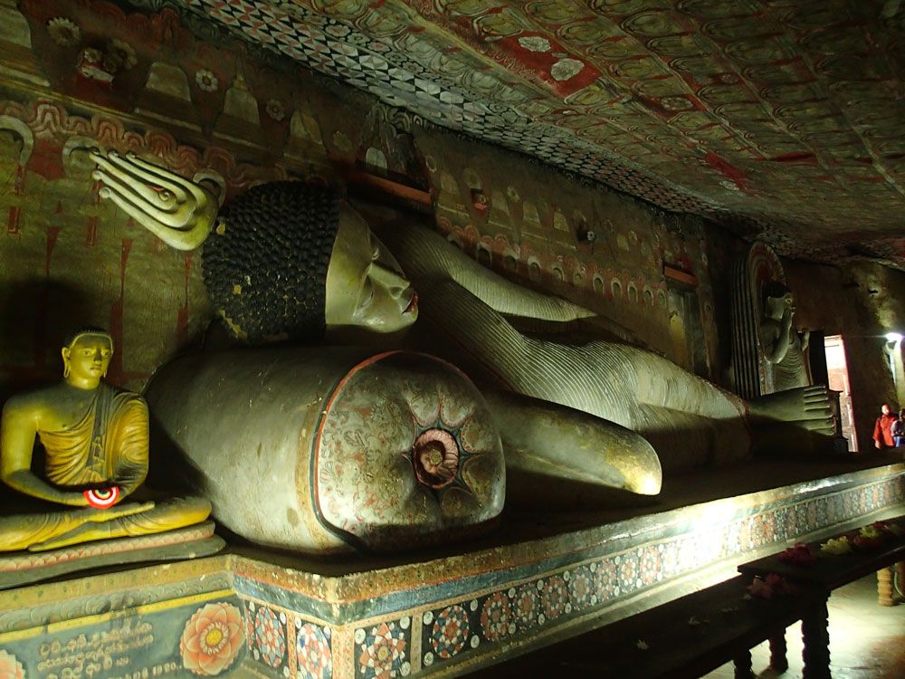 day5---Dambulla-cave-temple5